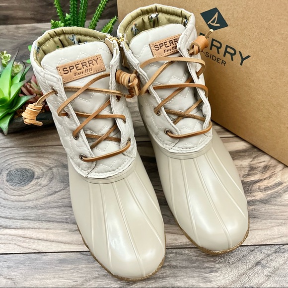 ❌SOLD❌NIB Sperry Top Sider Saltwater Chevron Quilted Shaft Nylon Duck Boot Ivory - Picture 2 of 13